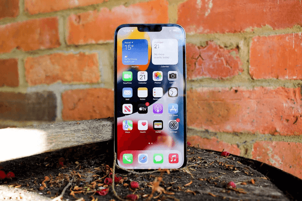 Newest Apple iPhone 13 Pro Max review